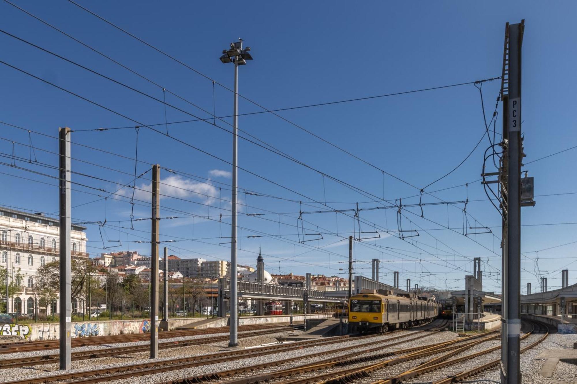 King Bed Suite, Loft With 3wc, Ac & Self-check-in. Lisboa