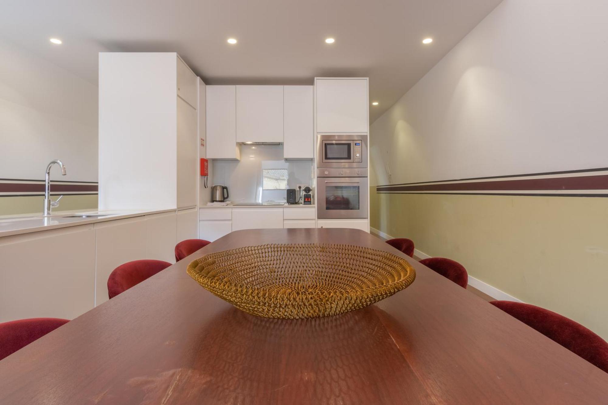 Apartamento King Bed Suite, Loft With 3wc, Ac & Self-check-in. *