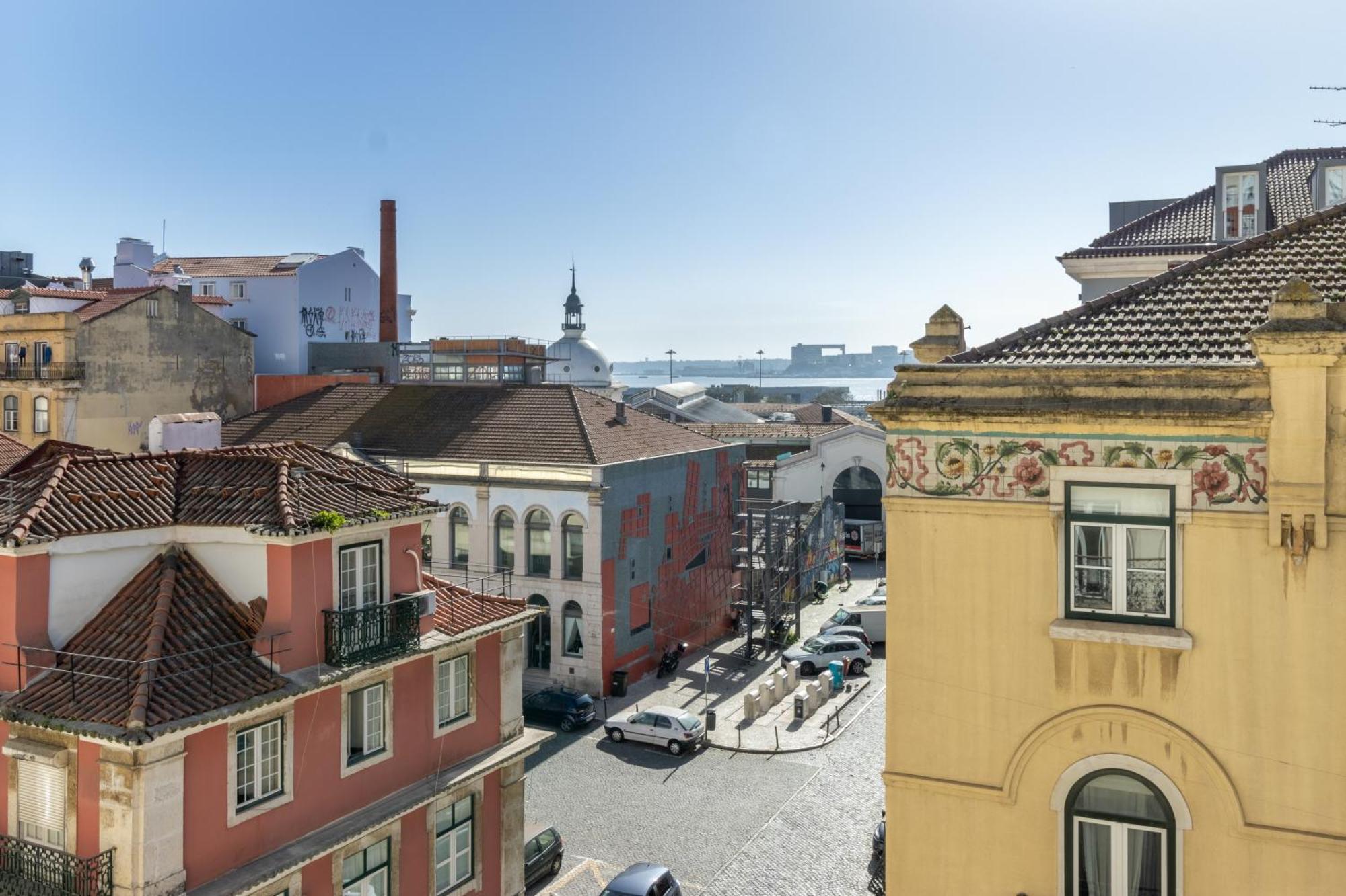 King Bed Suite, Loft With 3wc, Ac & Self-check-in. Apartamento *
